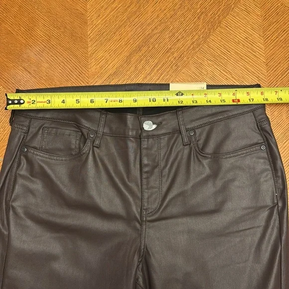 NYDJ Marilyn Straight in Cordovan Coated Brown Size 14 New - Picture 9 of 9